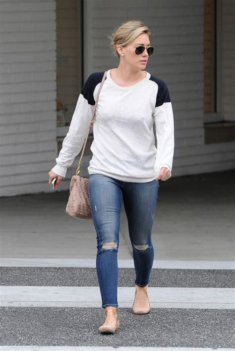 hilary duff height and weight|hilary duff body measurements.